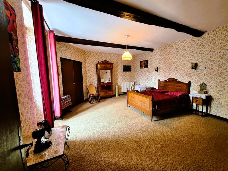 Maison de campagne - 227 m² - 7 pièces