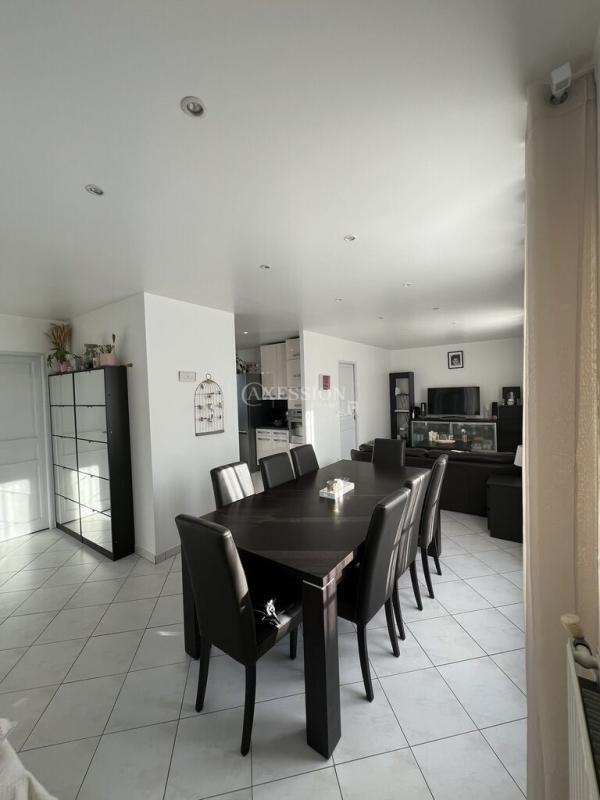 Maison - 80 m² - 4 pièces