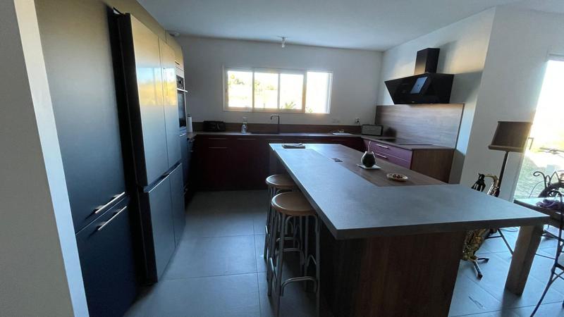 Maison contemporaine - 175 m² - 5 pièces