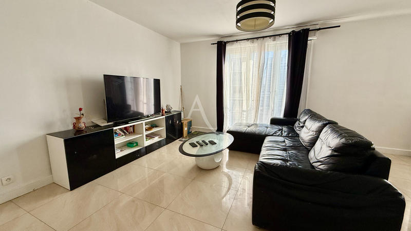 Appartement - 76 m² - 3 pièces