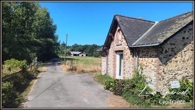 Maison - 200 m² - 6 pièces