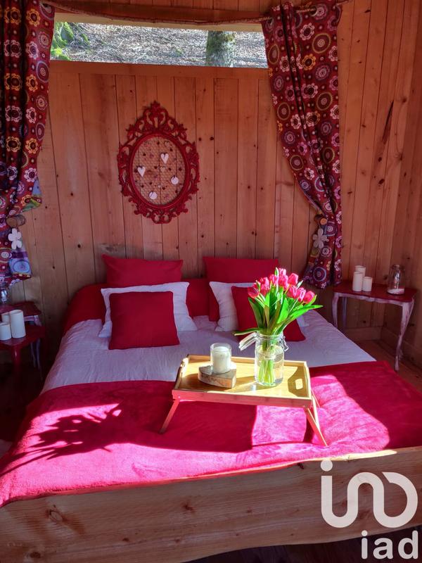 Maison - 200 m² - 10 pièces