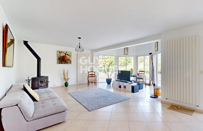 Maison - 180 m² - 6 pièces