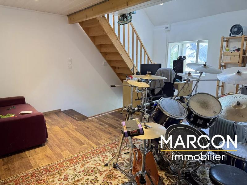 Maison - 115 m² - 4 pièces