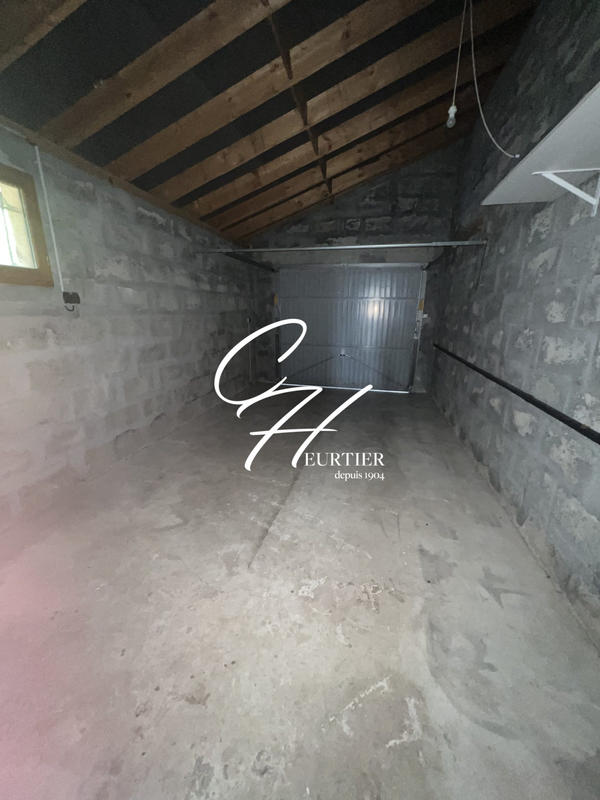 Villa - 99 m² - 5 pièces