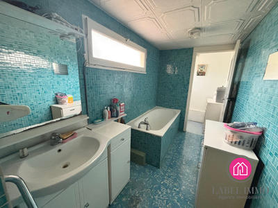 Maison - 80 m² - 4 pièces