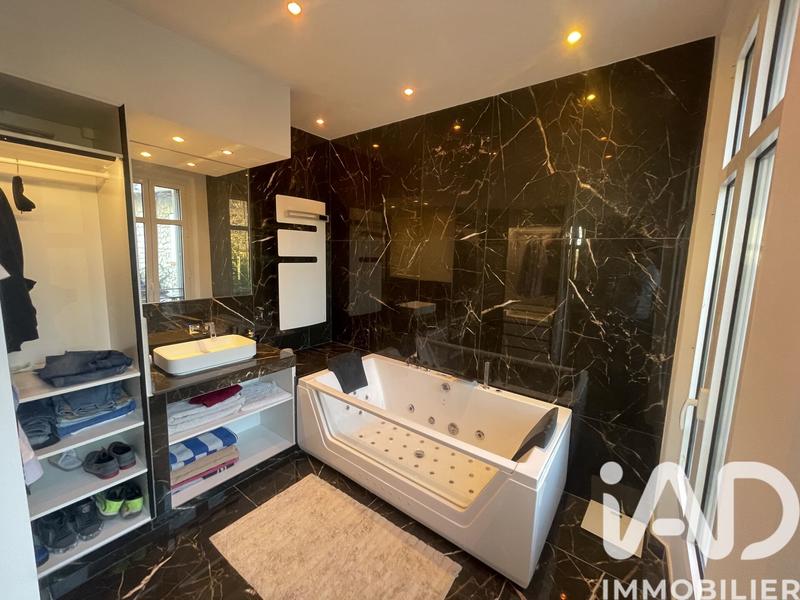 Duplex - 109 m² - 5 pièces