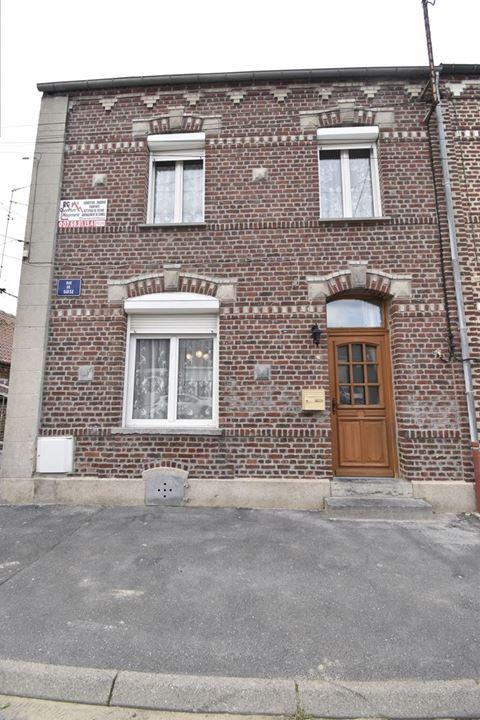 Maison de village - 100 m² - 4 pièces