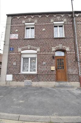 Maison de village - 100 m² - 4 pièces