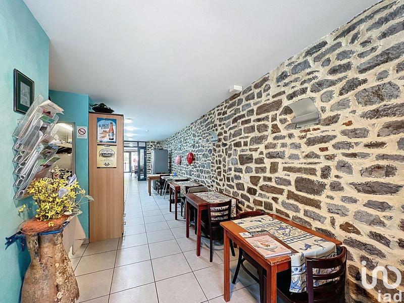 Local commercial - 1 100 m²