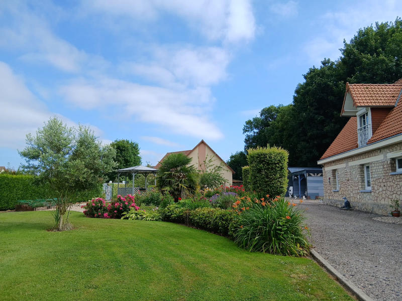 Maison - 176 m² - 8 pièces