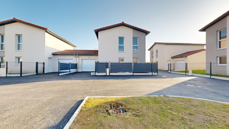 Maison - 103 m² - 4 pièces