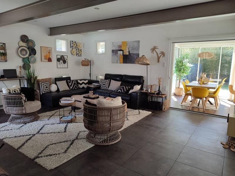 Maison - 200 m² - 6 pièces