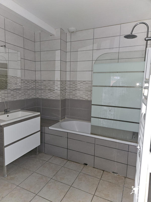 Maison - 81 m² - 4 pièces