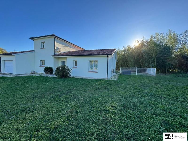 Maison contemporaine - 136 m² - 5 pièces