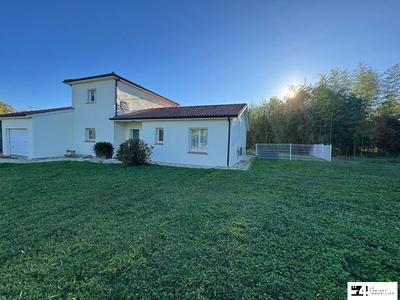 Maison contemporaine - 136 m² - 5 pièces