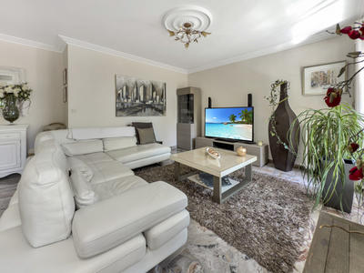 Appartement - 150 m² - 6 pièces