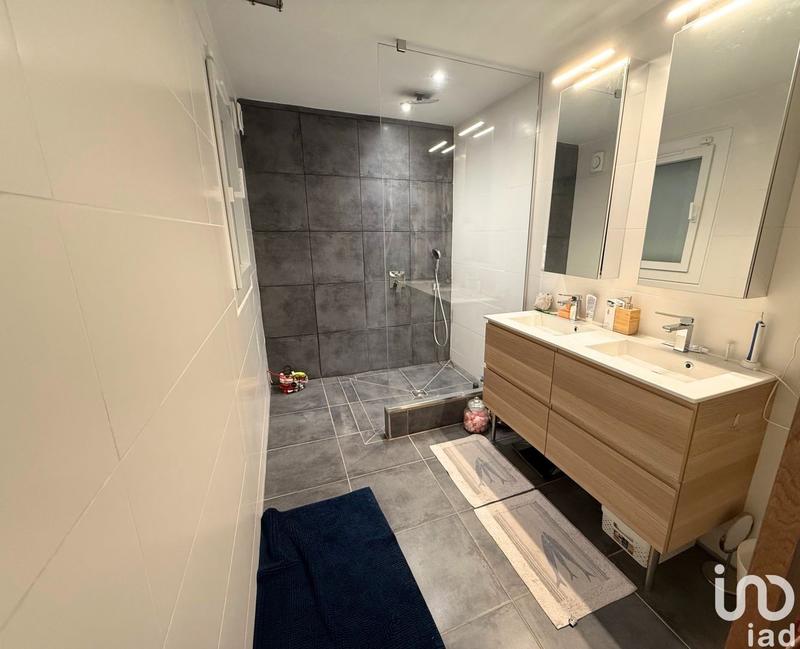 Maison - 175 m² - 5 pièces