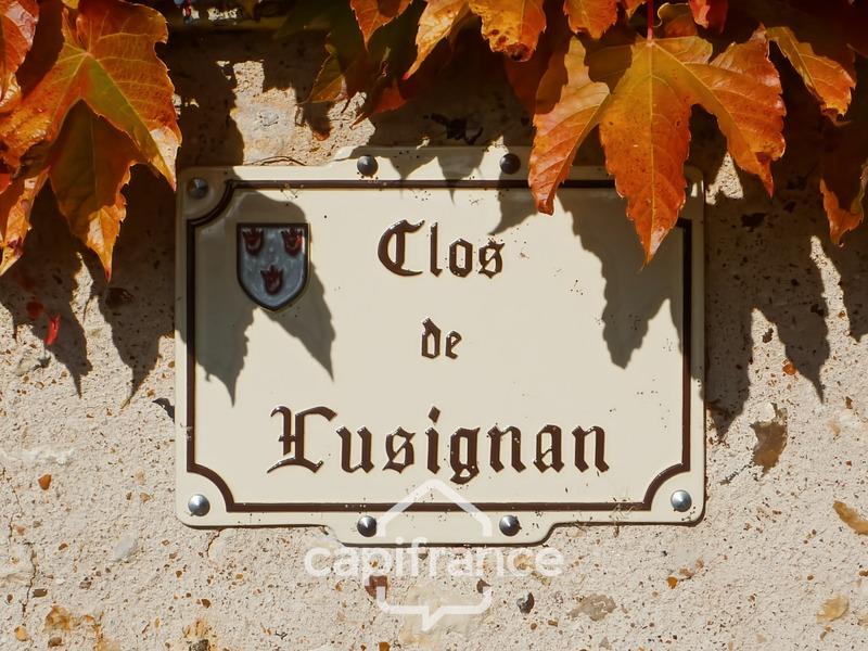 Maison de maîtres - 304 m² - 12 pièces