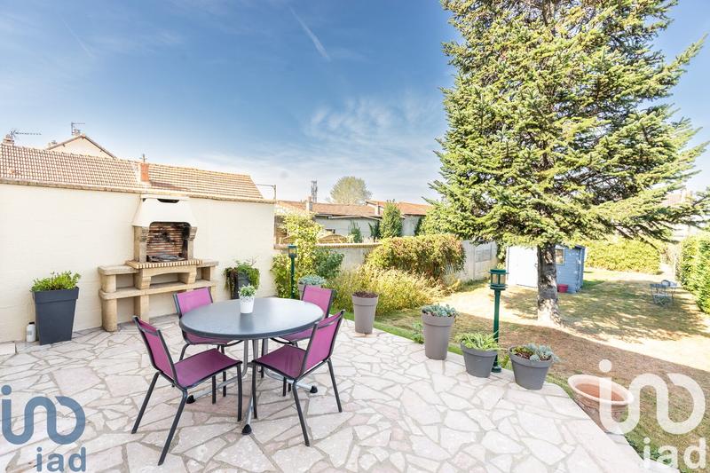 Maison - 80 m² - 5 pièces