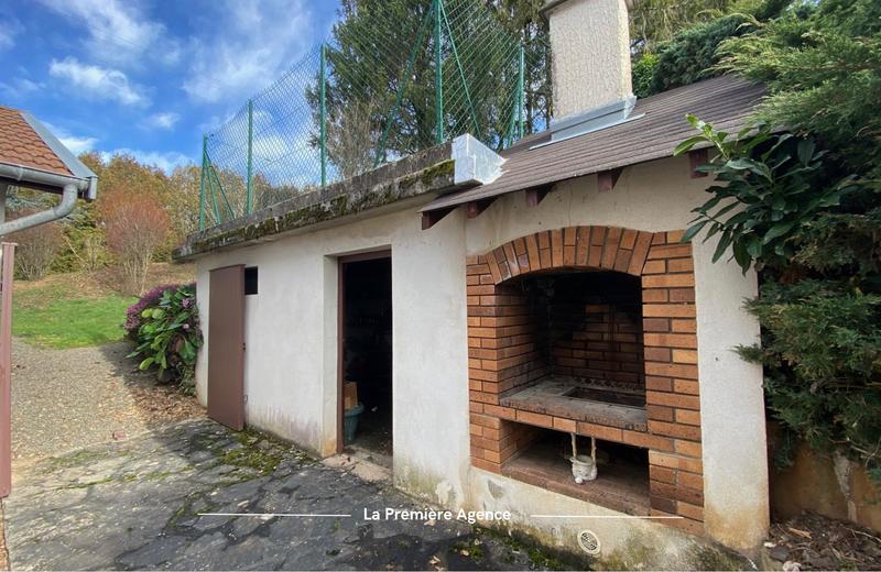 Maison - 185 m² - 8 pièces