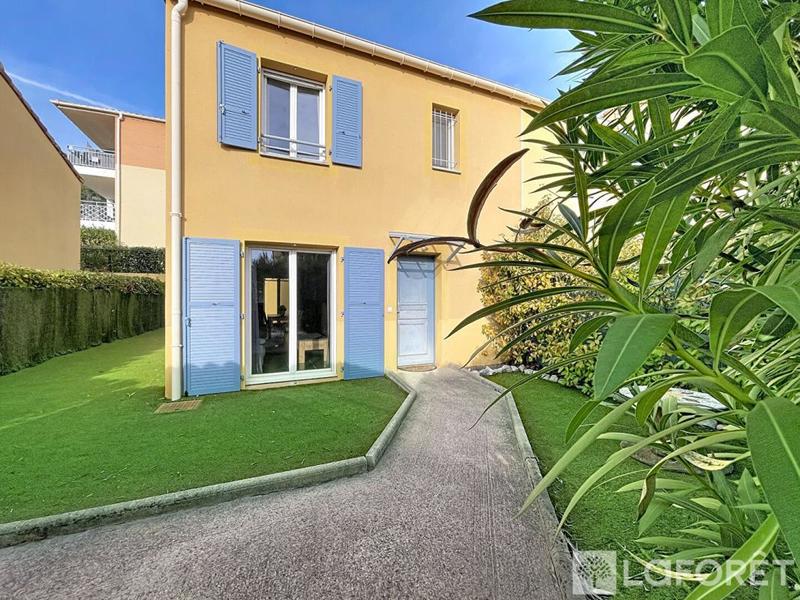 Maison - 77 m² - 4 pièces