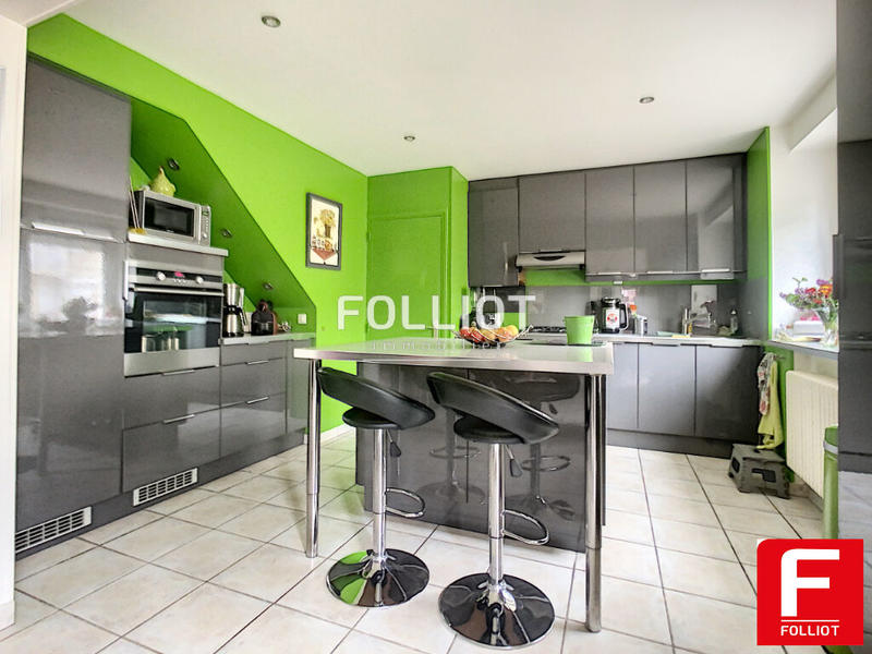 Maison - 115 m² - 6 pièces