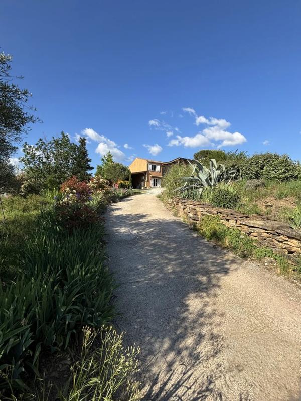 Maison - 162 m² - 8 pièces