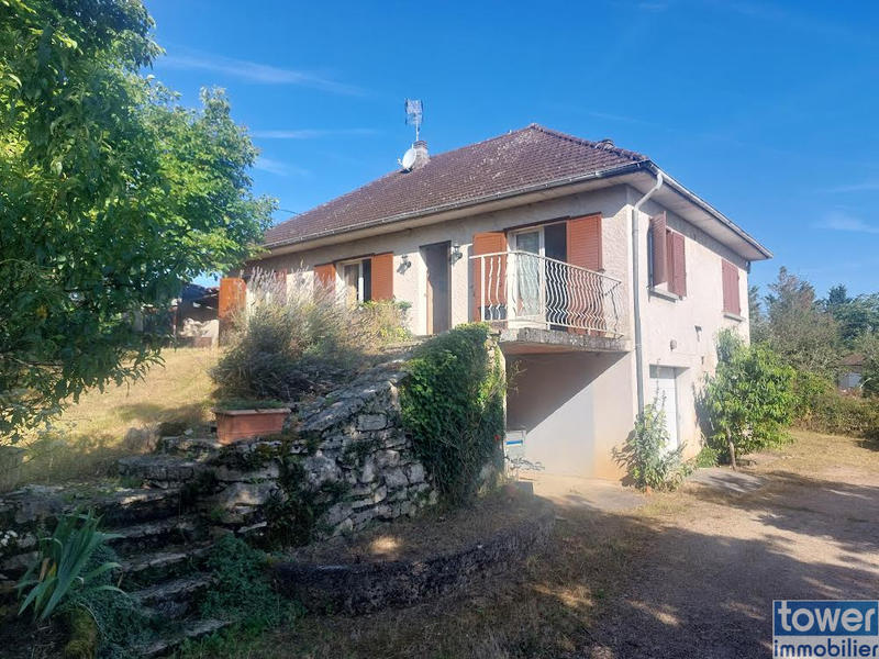 Maison - 90 m² - 4 pièces