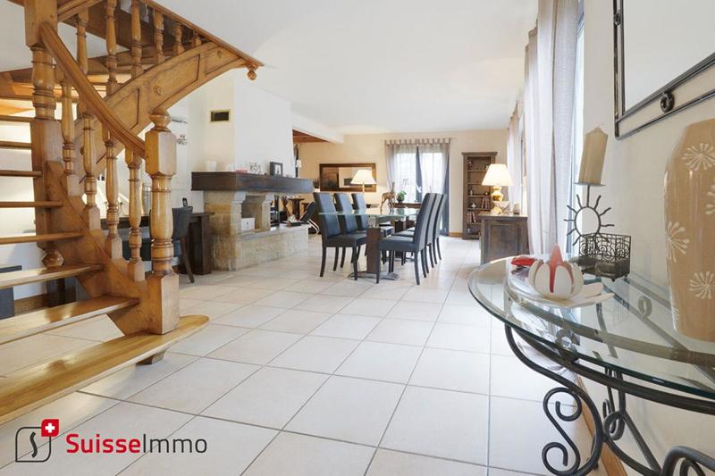 Maison - 182 m² - 5 pièces