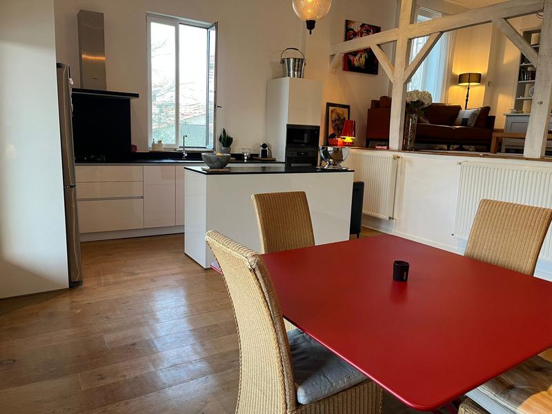 Maison - 224 m² - 6 pièces