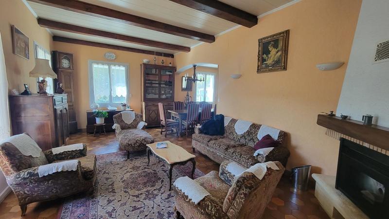 Maison - 166 m² - 7 pièces