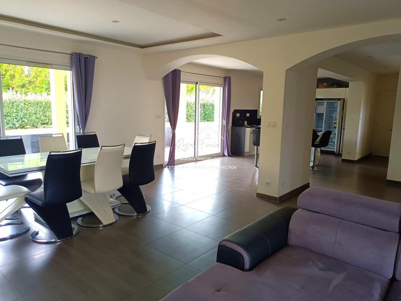 Maison contemporaine - 152 m² - 5 pièces