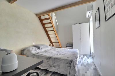 Immeuble - 150 m² - 9 pièces