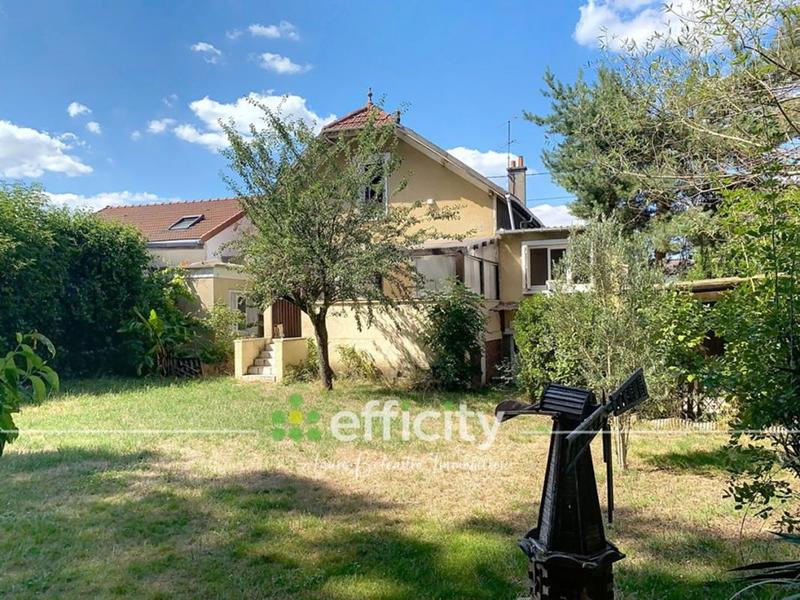 Pavillon - 145 m² - 6 pièces