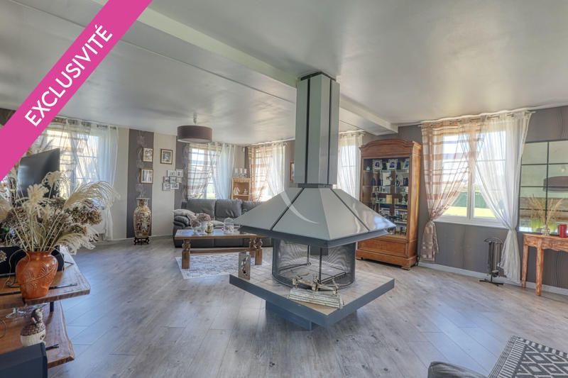 Maison - 291 m² - 8 pièces