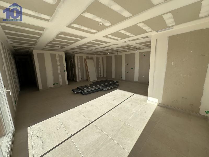 Maison - 98 m² - 4 pièces