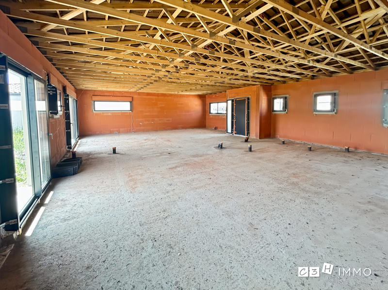 Maison - 94 m² - 4 pièces