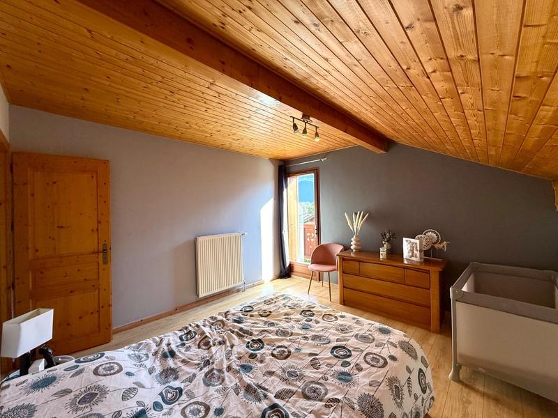 Maison - 138 m² - 5 pièces