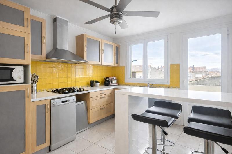 Appartement - 92 m² - 3 pièces