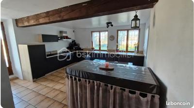 Maison de village - 211 m² - 10 pièces