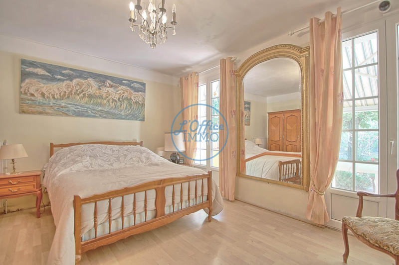 Villa - 140 m² - 6 pièces