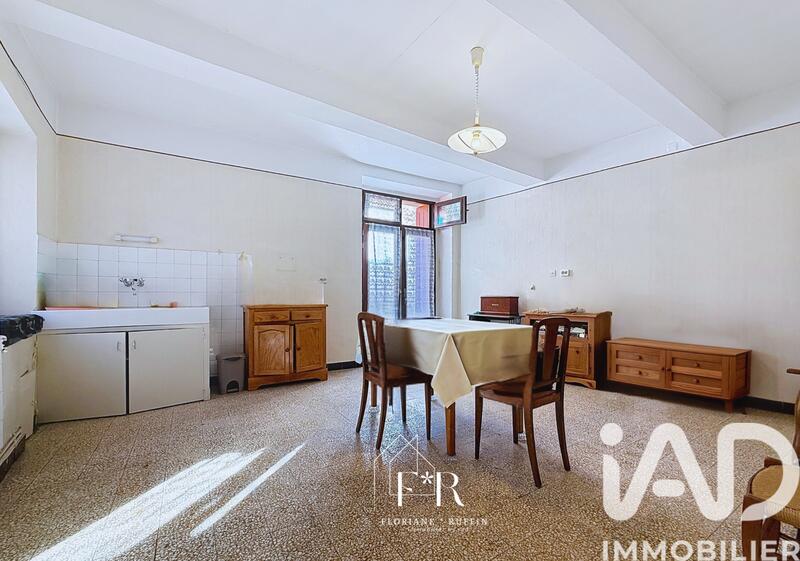 Maison de village - 125 m² - 5 pièces