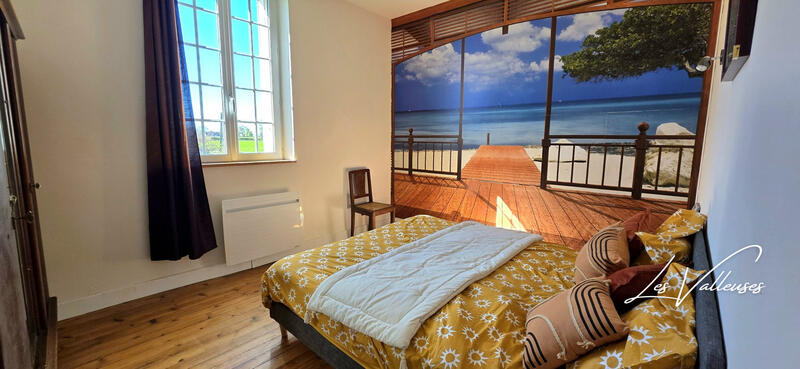 Maison - 300 m² - 8 pièces