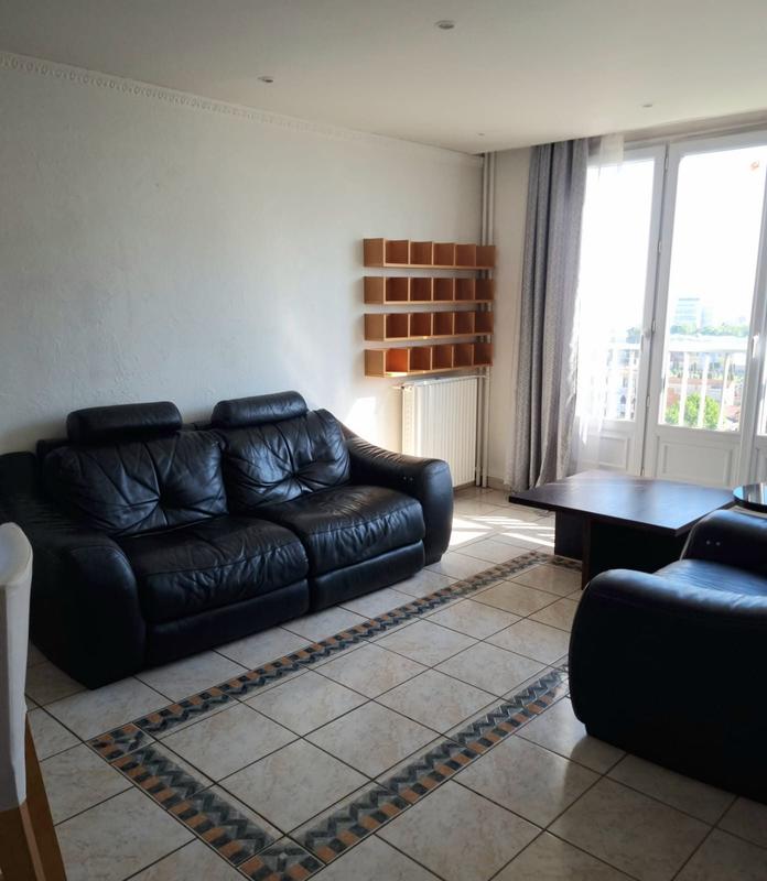 Appartement - 65 m² - 3 pièces