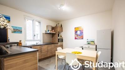 Chambre - 9 m² - 1 pièce