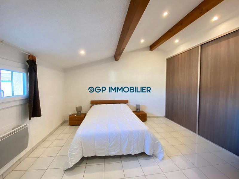 Villa - 180 m² - 6 pièces