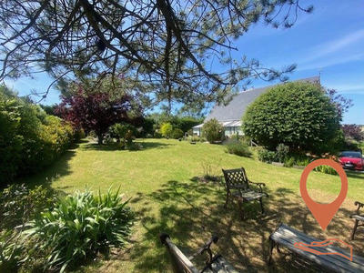 Maison traditionnelle - 110 m² - 4 pièces