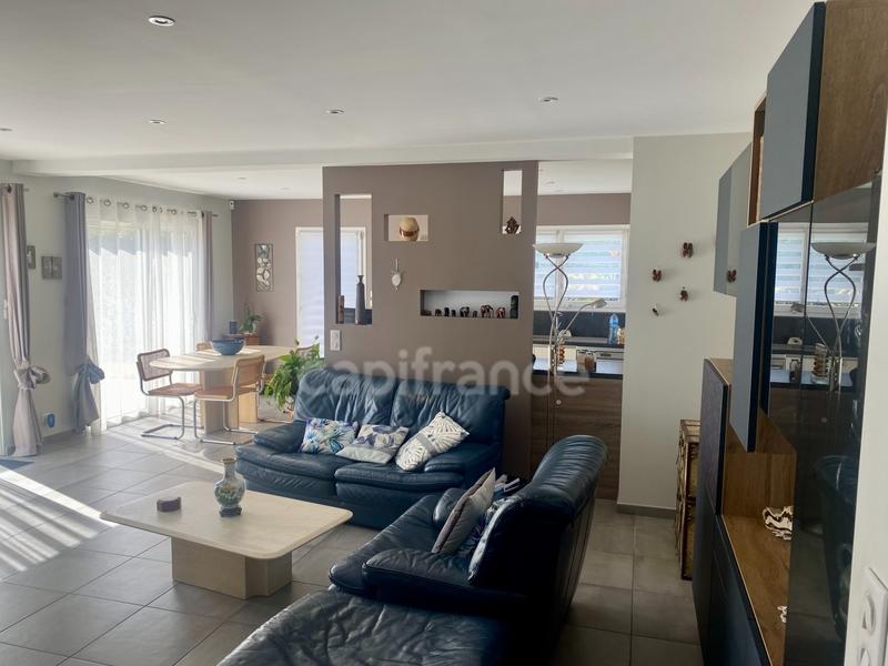 Maison - 109 m² - 5 pièces