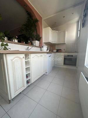 Maison - 86 m² - 4 pièces